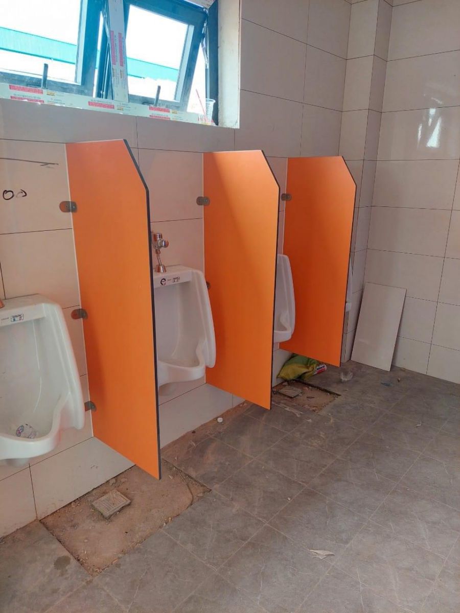 Địa chỉ mua vách vệ sinh tấm compact HPL CDF tại Bạc Liêu