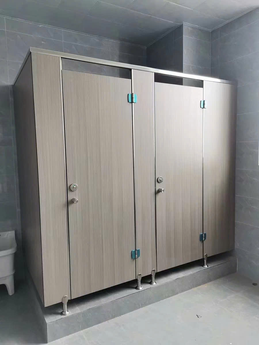 Vách Compact HPL Có Thân Thiện Với Môi Trường Không?